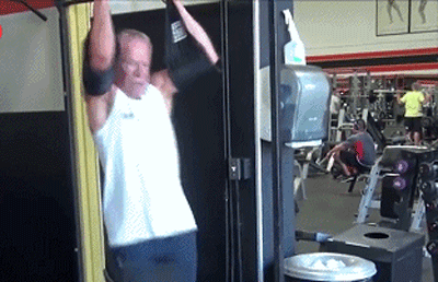 虽已年过80岁,但却朝气蓬勃,运动健身给他们带来浩大的改变