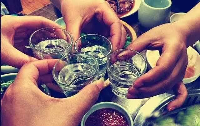 生意场必读的酒桌文化与规则大全,收藏以备江湖救急手册,好文!