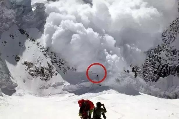 登上世界最高峰珠穆朗玛峰,究竟会看到什么?