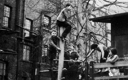 这部耗时56年的纪录片,跟踪英国14位孩子的成长,道尽人生残酷真相