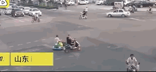 20张车祸现场动图，没车也得看！
