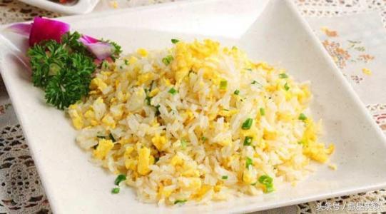 《扬州炒饭》《腊肠炒饭》《海鲜炒饭》《香菇炒饭》19种炒饭做法
