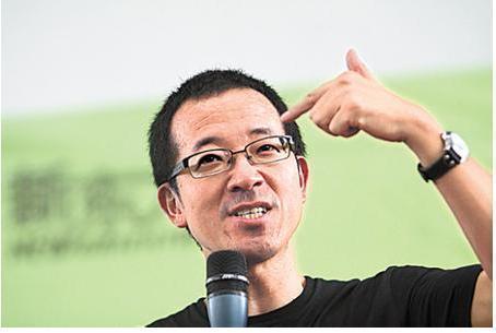 俞敏洪直言不讳:在孩子15岁之前,再忙也要“管住”他这11点!