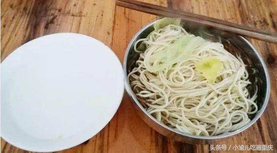 一位骨灰级吃货的总结：重庆全城100种美食推荐！够吃一年了！