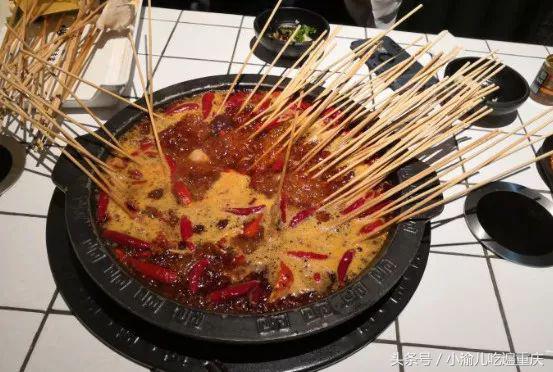 一位骨灰级吃货的总结：重庆全城100种美食推荐！够吃一年了！