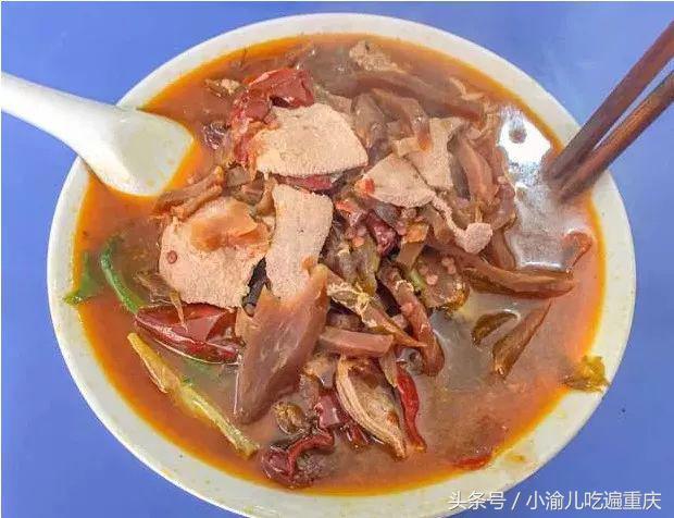 一位骨灰级吃货的总结：重庆全城100种美食推荐！够吃一年了！