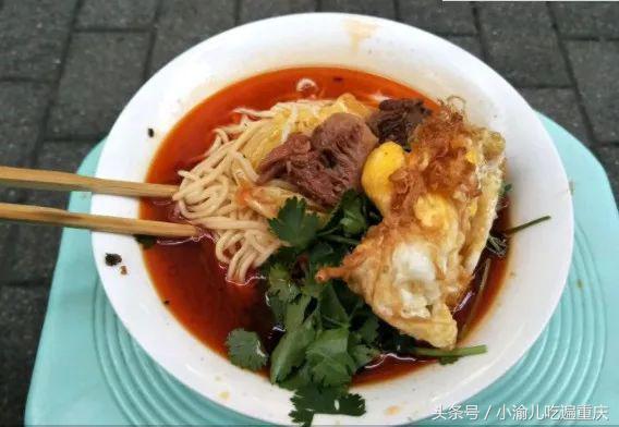 一位骨灰级吃货的总结：重庆全城100种美食推荐！够吃一年了！