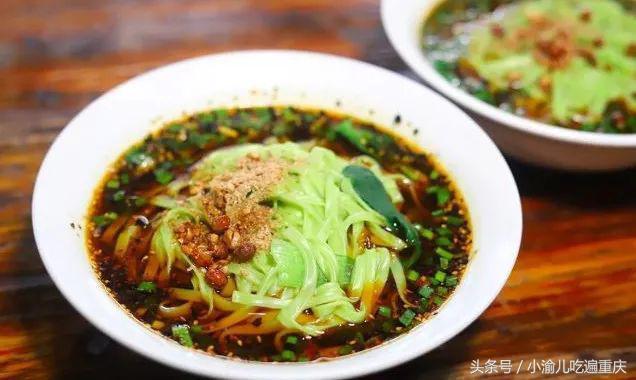 一位骨灰级吃货的总结：重庆全城100种美食推荐！够吃一年了！