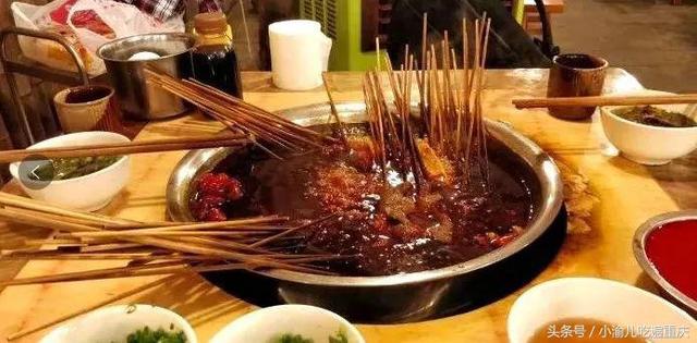 一位骨灰级吃货的总结：重庆全城100种美食推荐！够吃一年了！