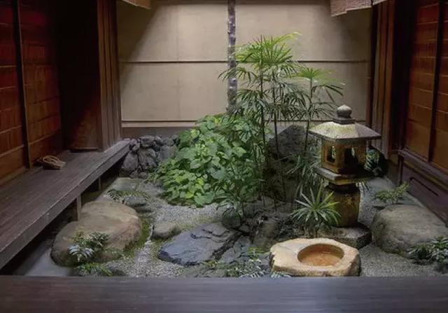 快来看,世界上最小的庭院!