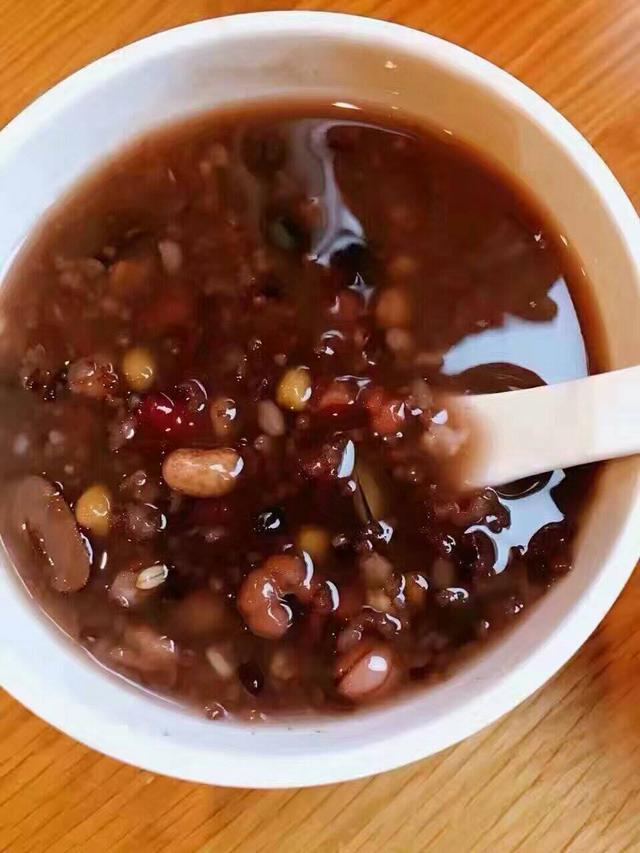 ر䷽