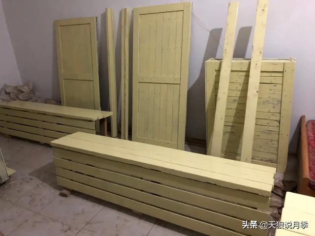 他们用1年时间，在自家楼顶建造出一个绝美露台花园