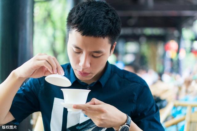 魅力指南|男士做到这16点,全方位提升形象气质(收藏干货)