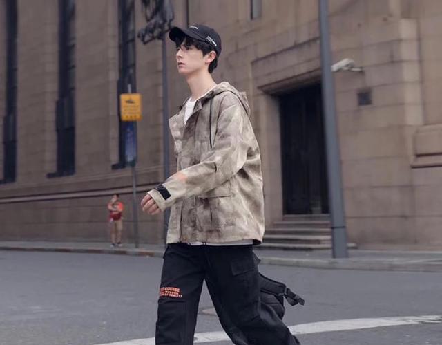 如何为你的年龄着装？适合不同年龄段男性的穿搭攻略