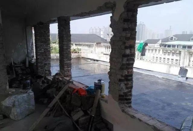 100平顶楼露台花园，养花种菜喂鱼，大隐于市，简约生活！