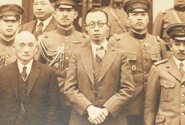 λگ顷̶300ȴں˸߶˻ĵ䷶