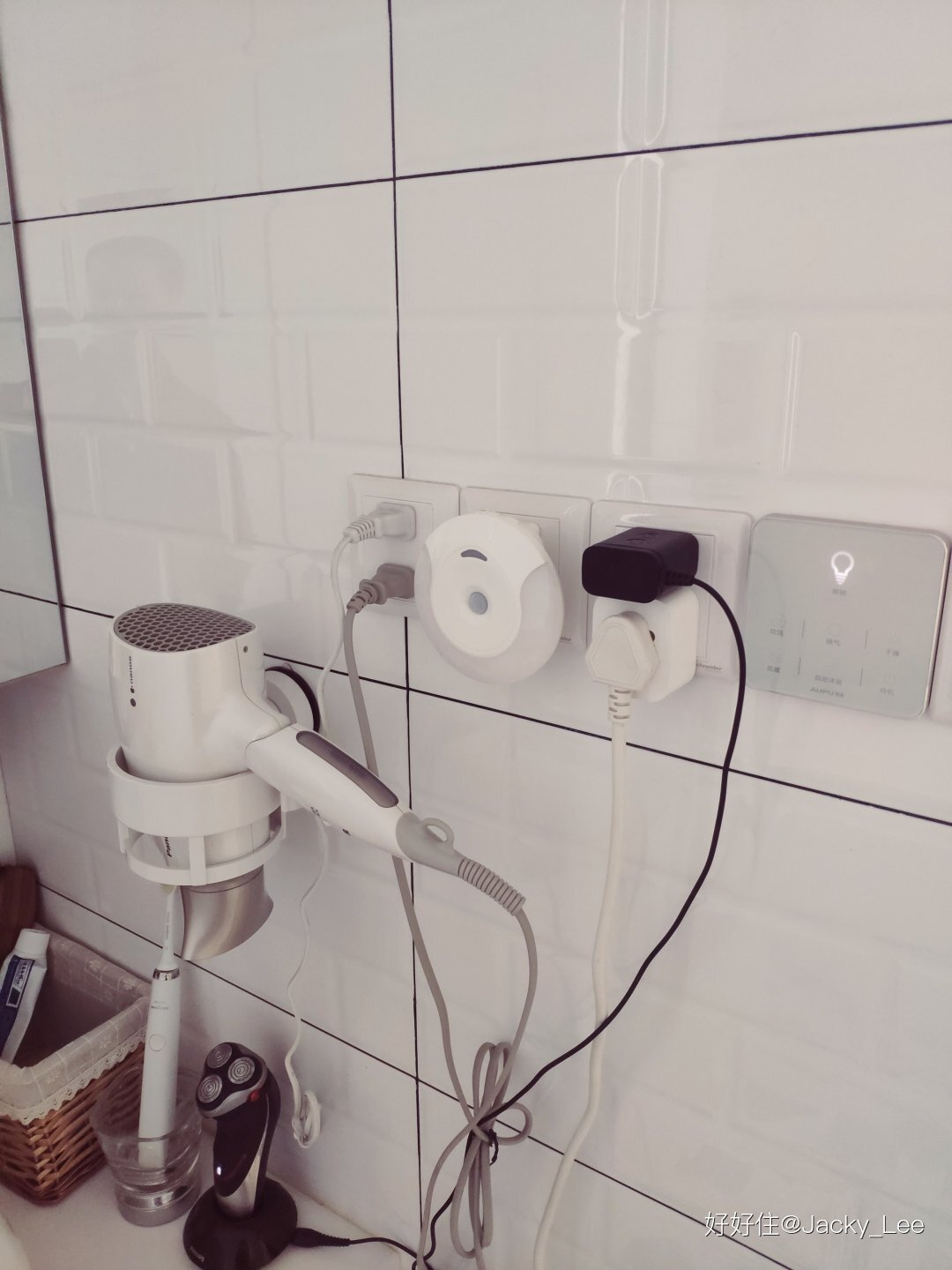 լø߿ƼʵļңͼĲïɻ