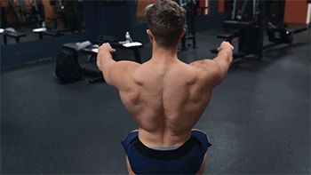 卧推这样练，胸肌自然来