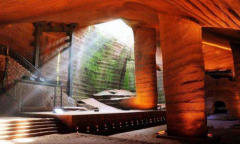 1992꣬㽭ˮ̶ǧ깬ѳΪ4Aη羰