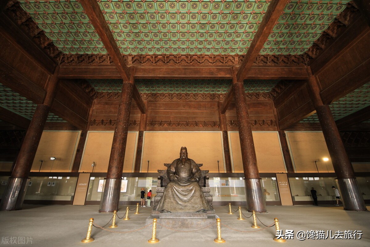 十三陵是哪十三个陵？能够参观的有哪些？只有一个地宫对外开放