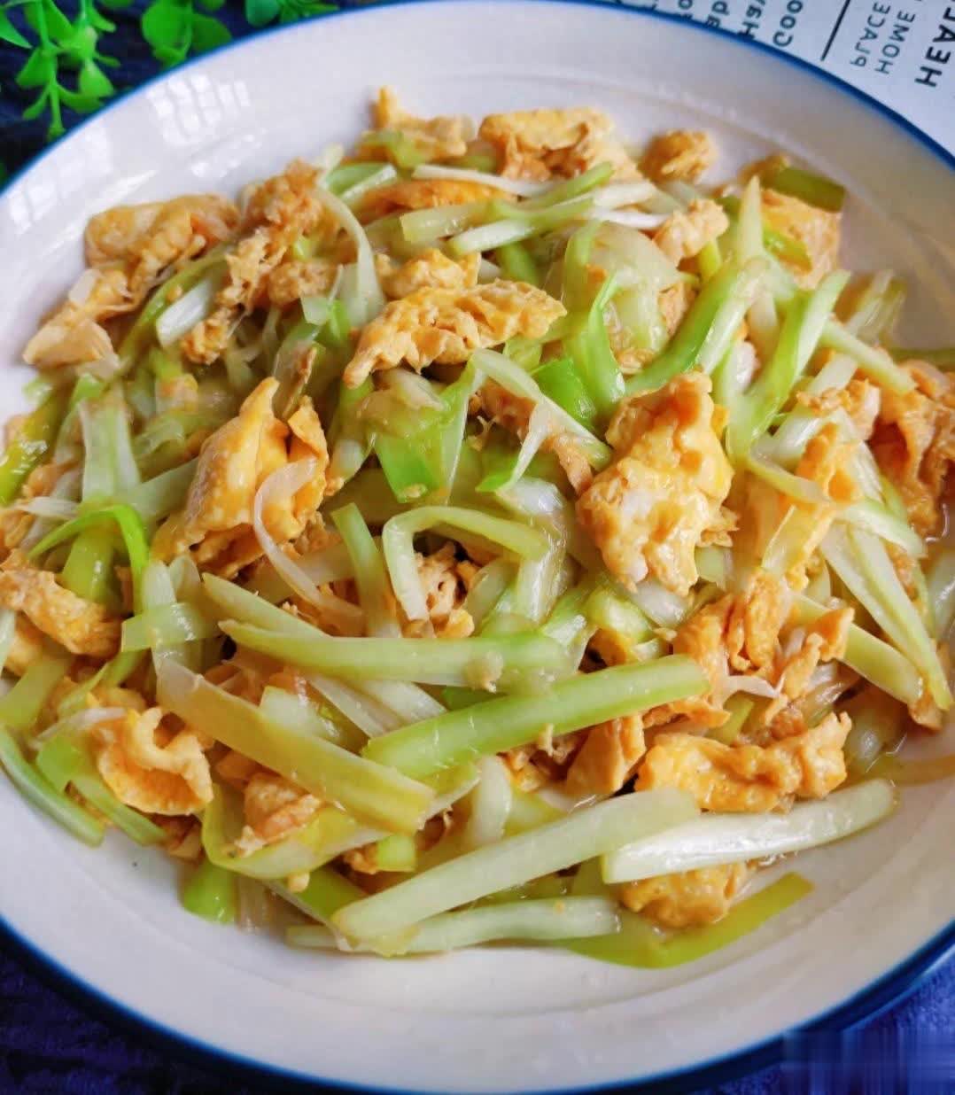 它是“洗肠草”冬天每周吃2次，清肠刮油，随手一炒，巨鲜美